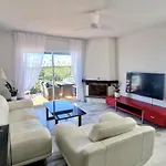 Daire Sr Adelina's Panoramic Sea View Calahonda