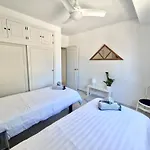 Daire Sr Adelina's Panoramic Sea View Calahonda *